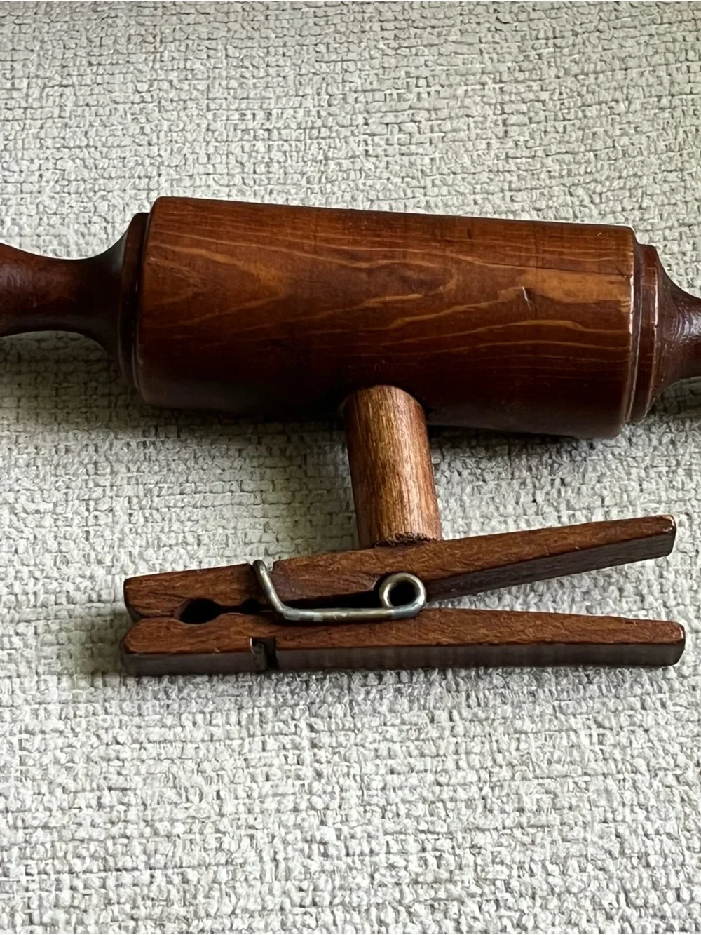 Vintage Wooden rolling pin memo holder - Dark Brown